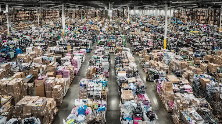 Optimized Retail Distribution for US and Canadian Licensed Products